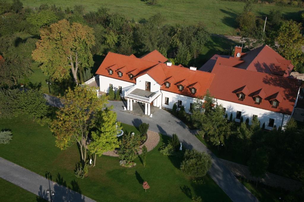 Pamietna Dworek 3*